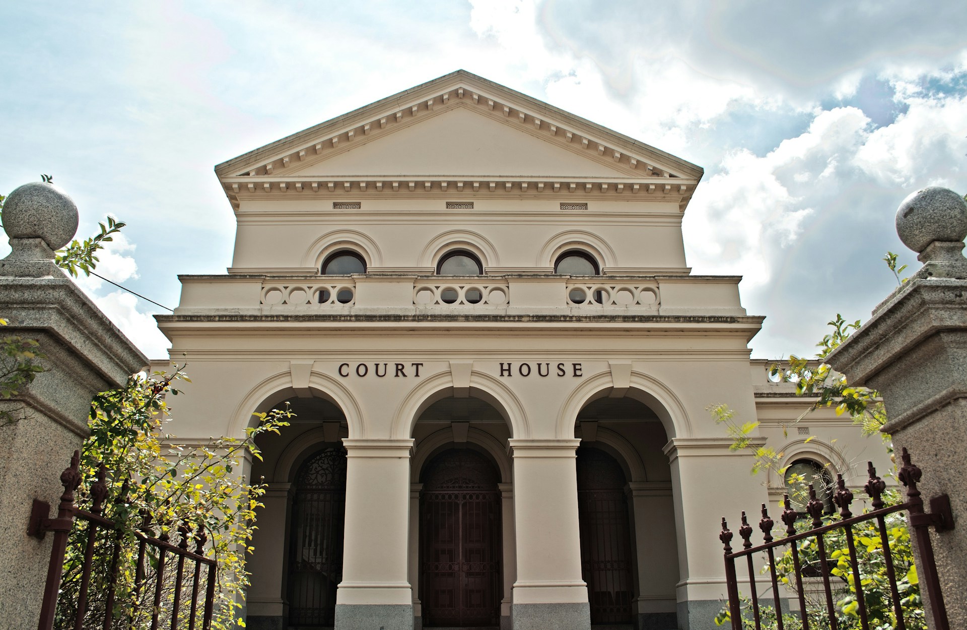 Exterior of Australian courthouse representing criminal justice system